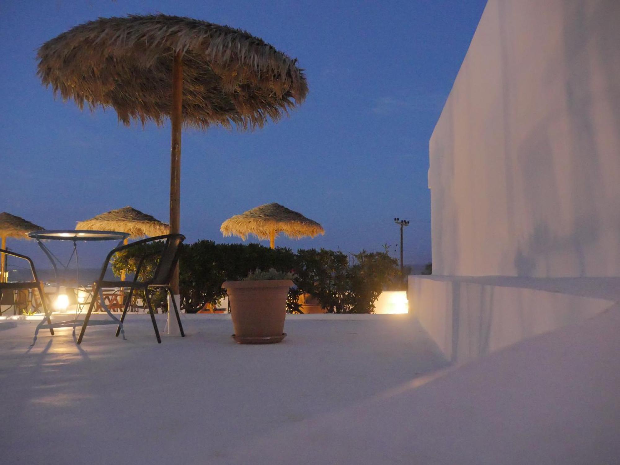 Ancient Thera Studios Kamari&Swimming Pool Exterior foto