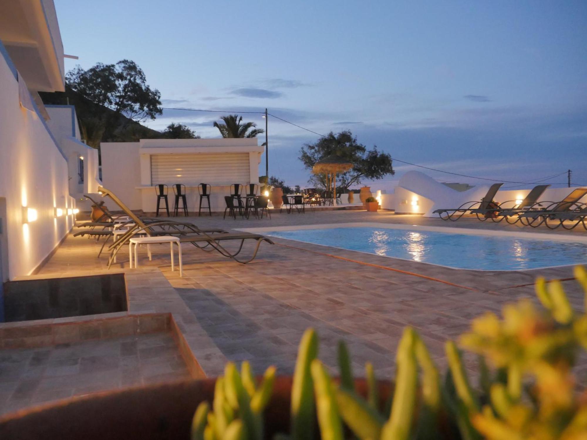 Ancient Thera Studios Kamari&Swimming Pool Exterior foto