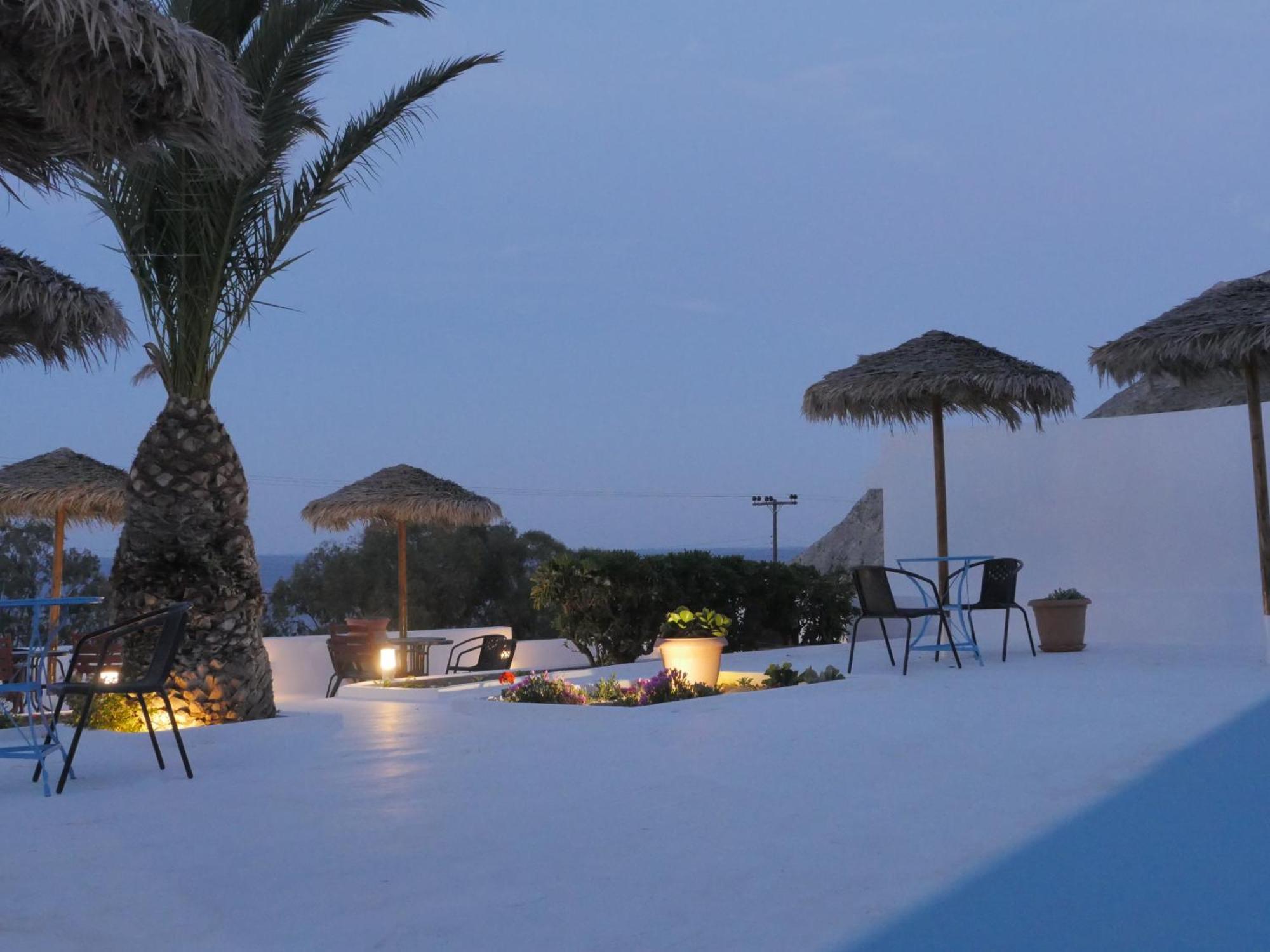 Ancient Thera Studios Kamari&Swimming Pool Exterior foto